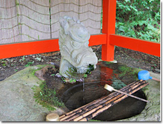 手水場の竜
